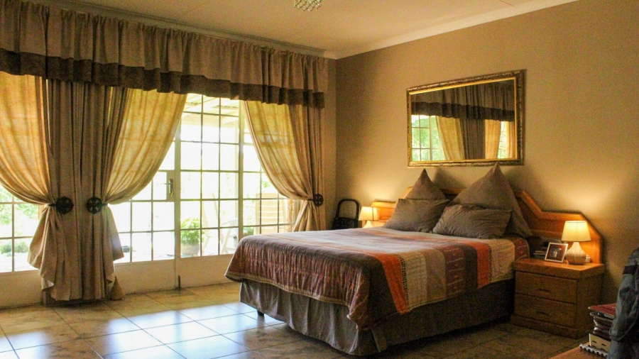 3 Bedroom Property for Sale in Lindequesdrif North West